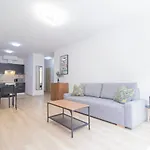 Apartman Spring House With Free Private Parking